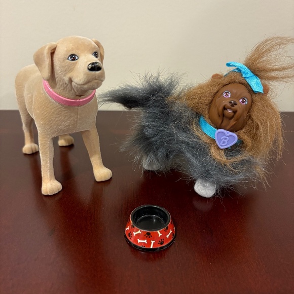 Barbie Dogs - Picture 1 of 3